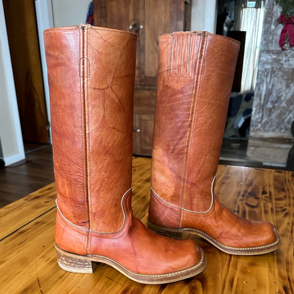 Amazing Vintage Sears Campus cognac leather boot Size 7 in pristine condition